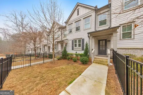 337 Vista Lane, Woodstock, GA 30189