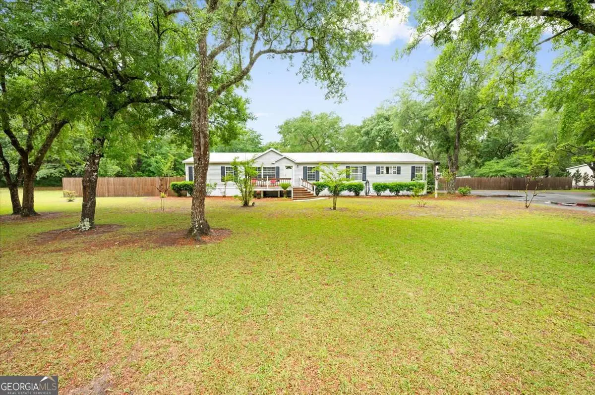 57 Mcintosh Trail, Hortense, GA 31543 - Image #1