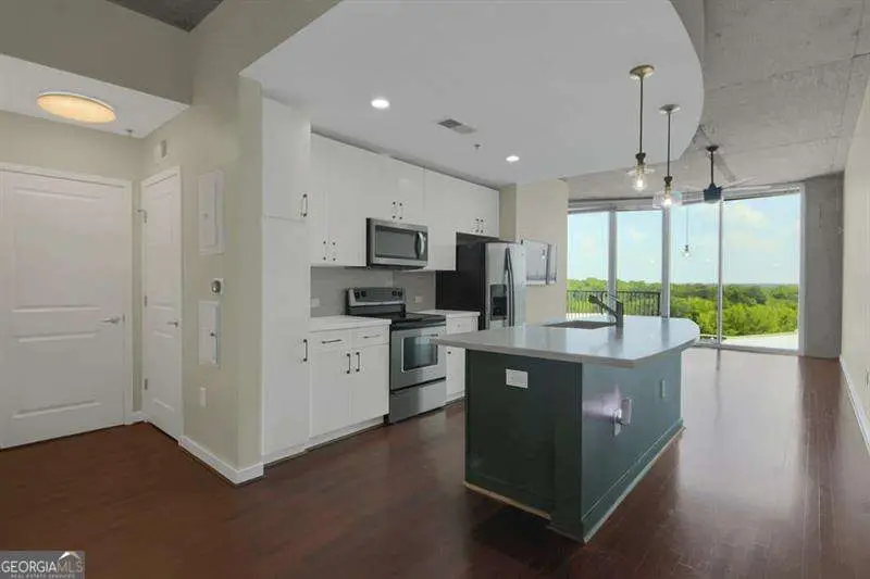 361 17th Street #910, Atlanta, GA 30363 - Image #2