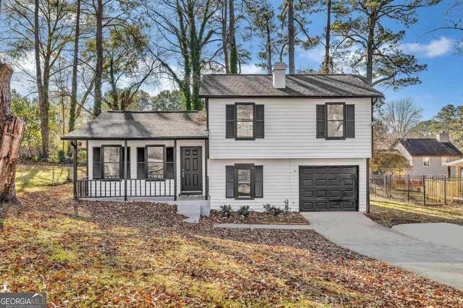 3959 Wood Path Drive, Stone Mountain, GA 30083 - Image #3