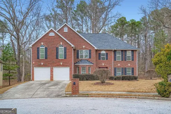 5861 Fairington Farms Lane, Lithonia, GA 30038