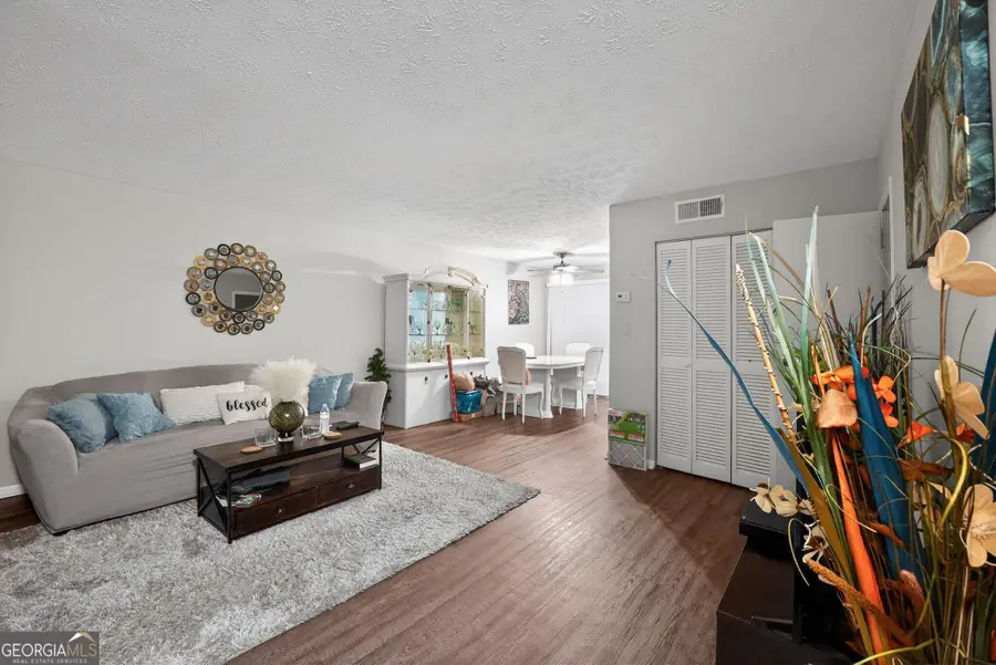 1094 Eastview Circle Ne, Conyers, GA 30012 - Image #2