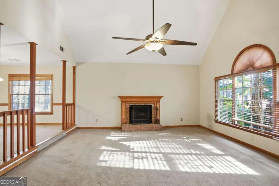 889 Lakeview Road, Grayson, GA 30017 - Image #2