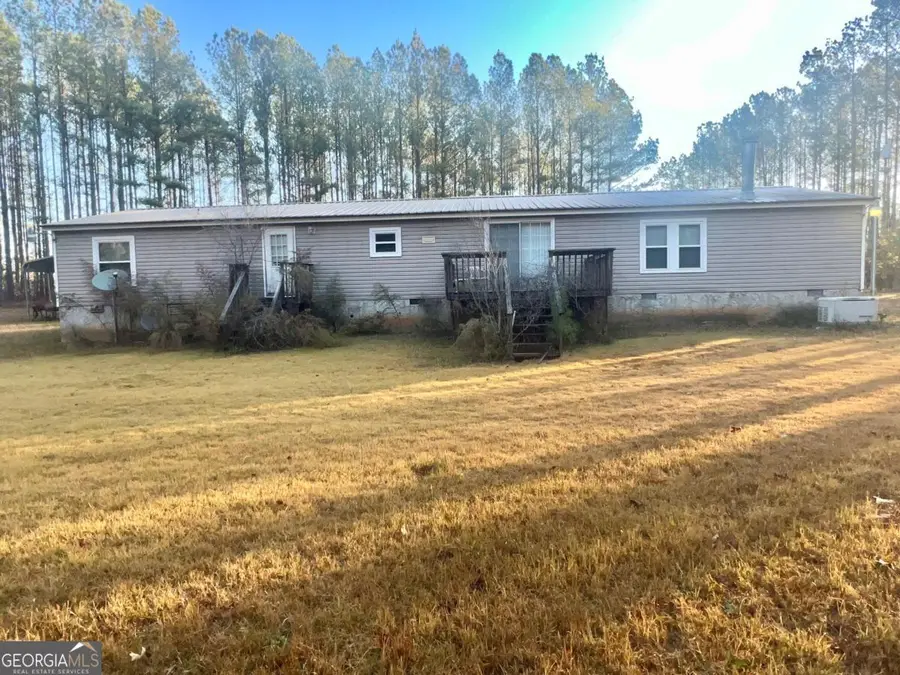 882 Caldwell Road, Gay, GA 30218 - Image #2