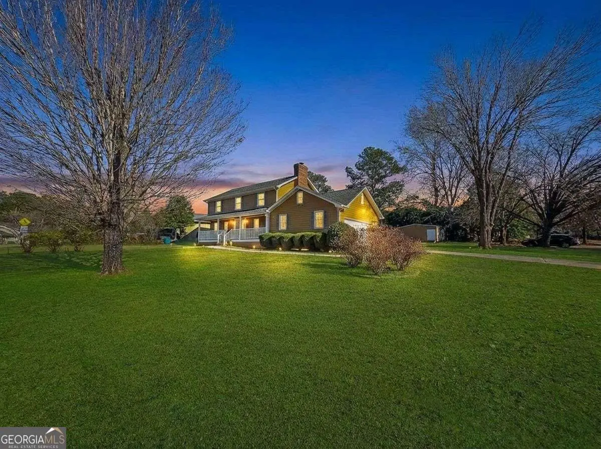 3944 Thornhill Drive Sw, Lilburn, GA 30047 - Image #1