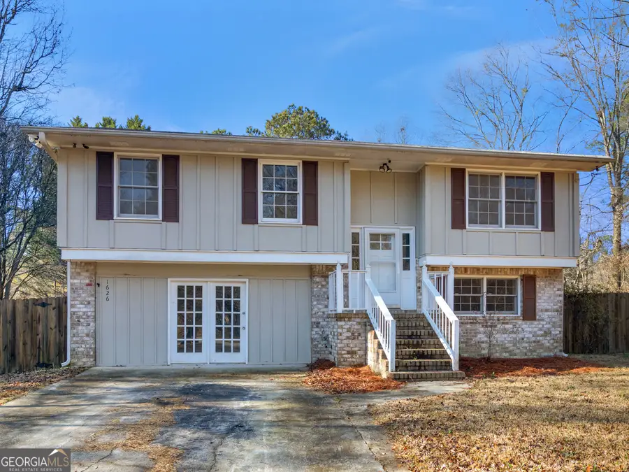 1626 Pinebrook Drive, Griffin, GA 30224 - Image #2