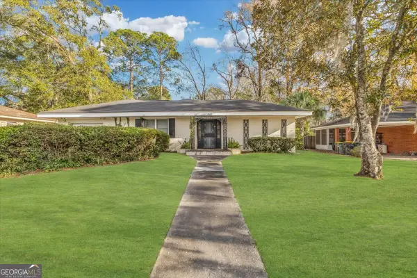 4650 Cumberland Drive, Savannah, GA 31405