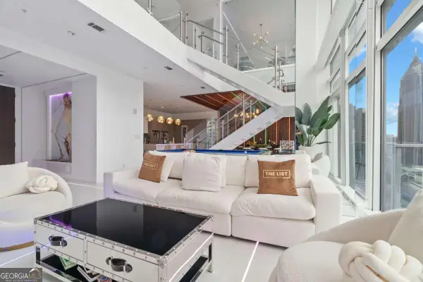 45 Ivan Allen Jr Blvd #2701, Atlanta, GA 30308