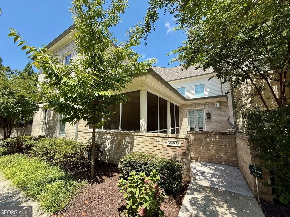 240 Clover Court, Roswell, GA 30075 - Image #1