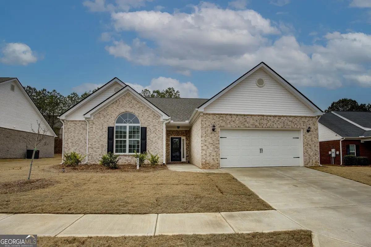 853 Crossroads Court, Social Circle, GA 30025 - Image #1