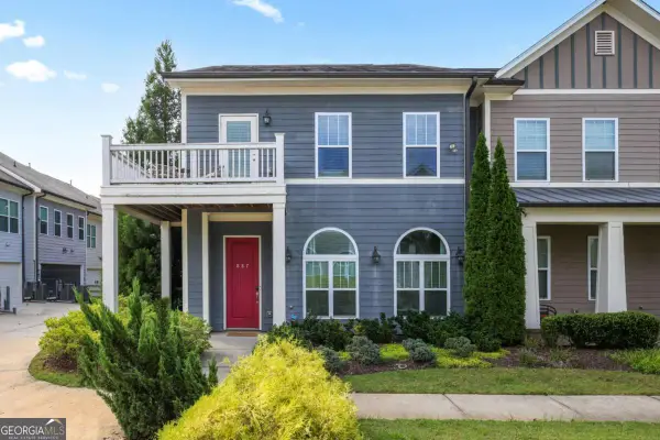 887 Proctor Oak Street, Atlanta, GA 30318