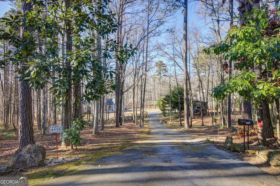 6450 Sara Glen Drive, Douglasville, GA 30135 - Image #2