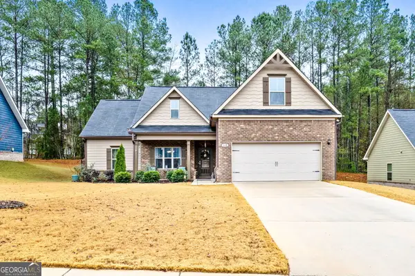 110 Coulter Woods Drive, Locust Grove, GA 30248