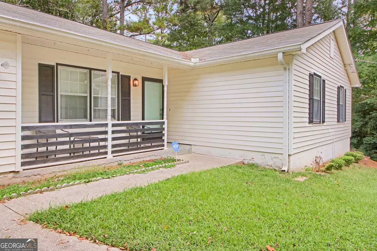 3992 Wrexham Drive, Snellville, GA 30039 - Image #1