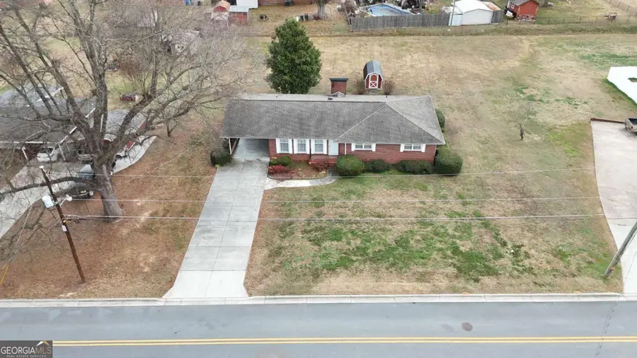 111 Mckenzie Street, Adairsville, GA 30103 - Image #2