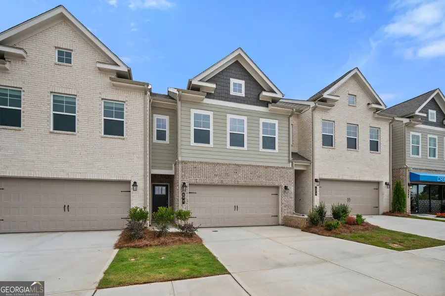 202 Abbotts Crossing Circle, Conyers, GA 30094 - Image #3