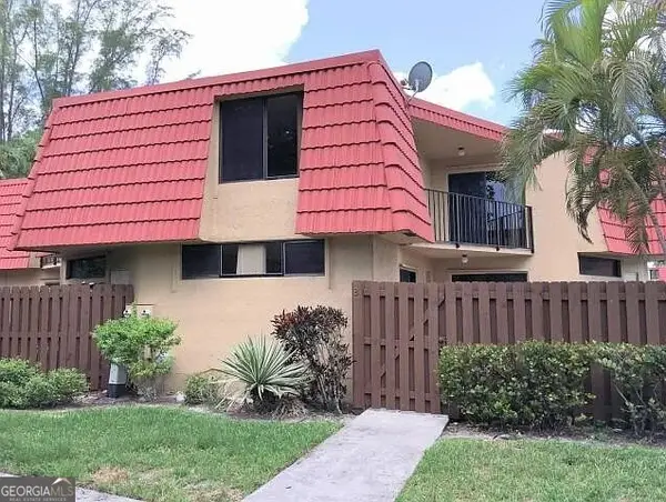 22970 Oxford Place #D, Boca Raton, FL 33433