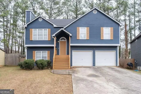 3879 Morning Dew Way, Powder Springs, GA 30127