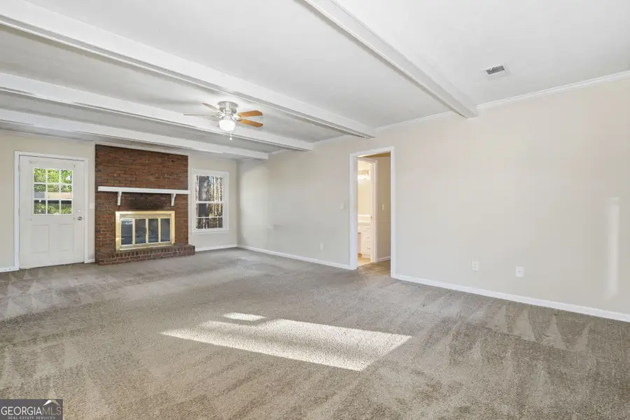 566 Sugar Valley Lane Se, Conyers, GA 30094 - Image #2