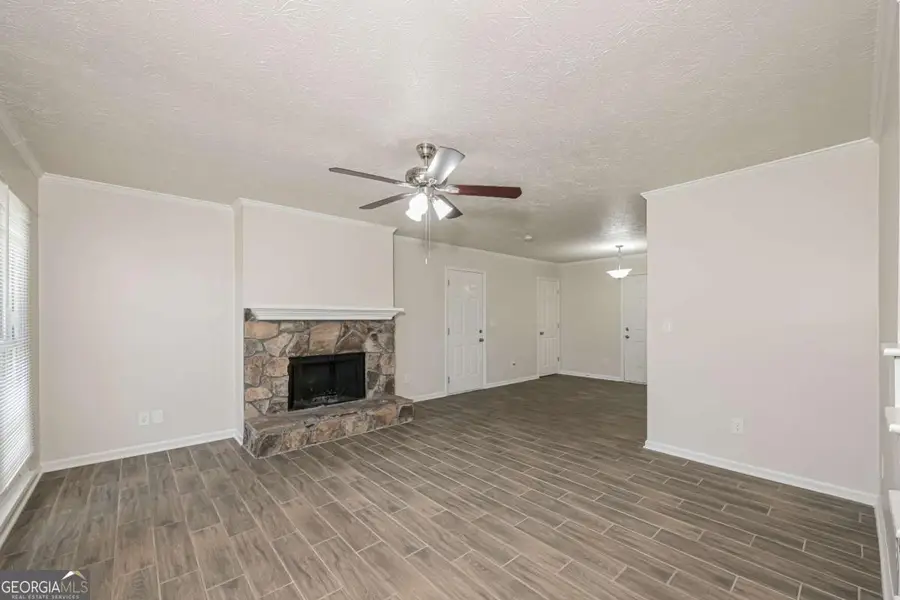 369 Hillridge Drive, Lawrenceville, GA 30046 - Image #2