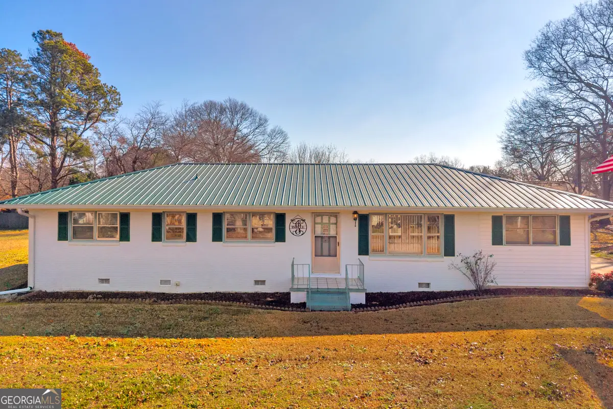 118 Wayne Circle, Hartwell, GA 30643 - Image #1