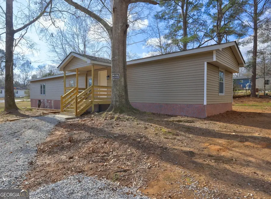 144 Skyland Drive E, Locust Grove, GA 30248 - Image #2