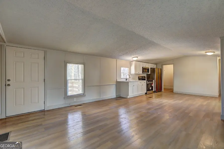 144 Skyland Drive E, Locust Grove, GA 30248 - Image #3