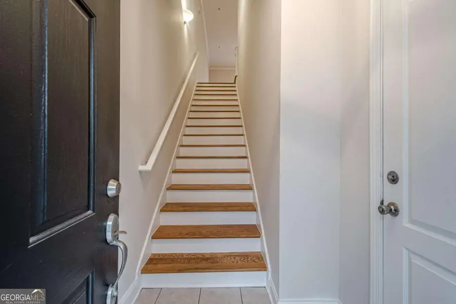 1949 Sterling Oaks Circle Ne #13, Atlanta, GA 30319 - Image #3