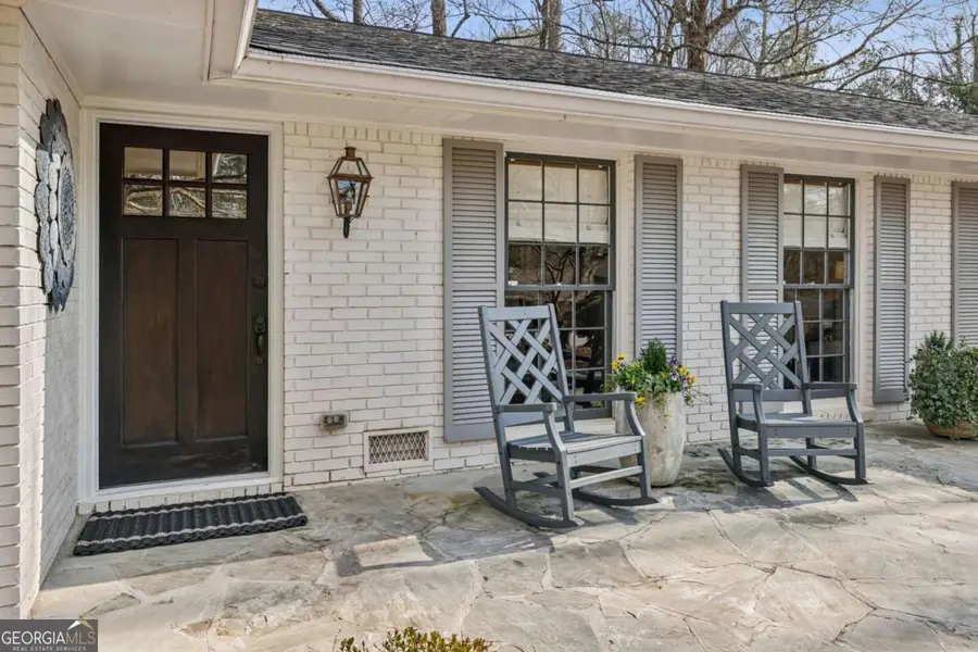 2077 Luray Court, Dunwoody, GA 30338 - Image #2