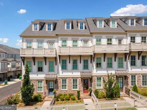 1104 Thomas Street, Woodstock, GA 30188