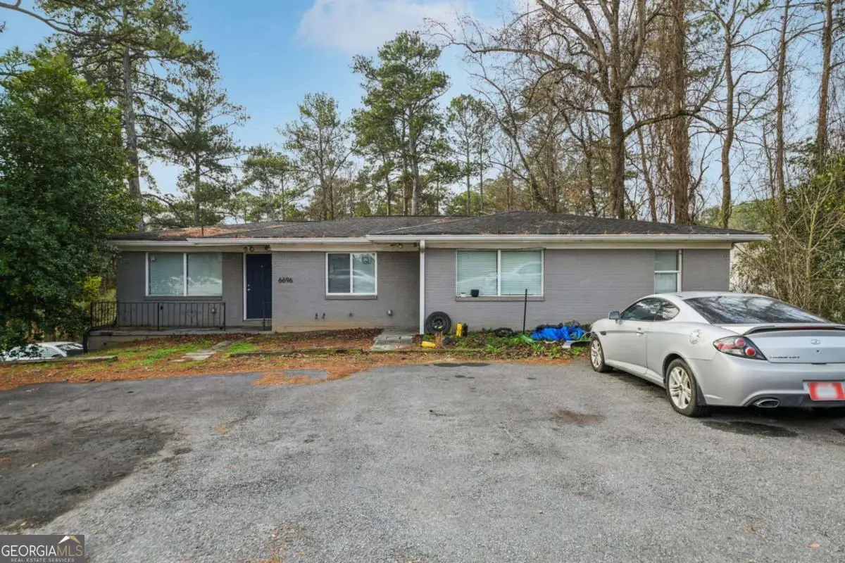 6696 Mableton Parkway Se, Mableton, GA 30126 - Image #1