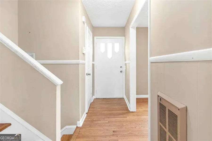 1324 N Hicks Circle, Conyers, GA 30012 - Image #3