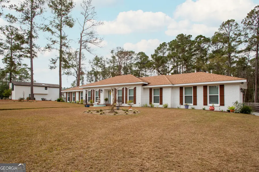 2621 Winchester Drive, Waycross, GA 31503 - Image #2
