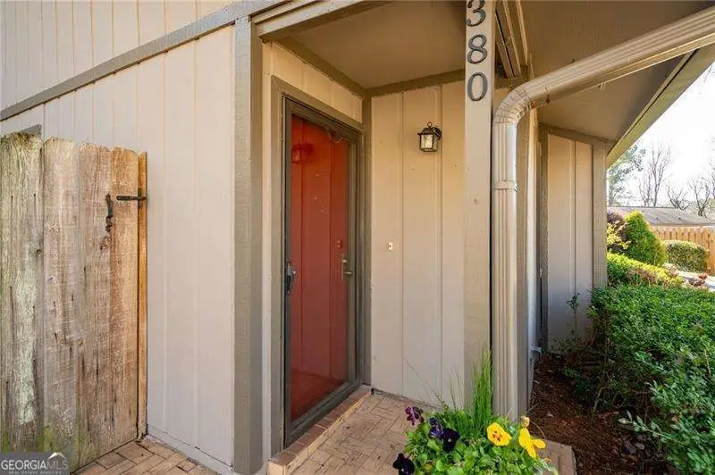 380 Manning Villas Drive Sw, Marietta, GA 30064 - Image #2