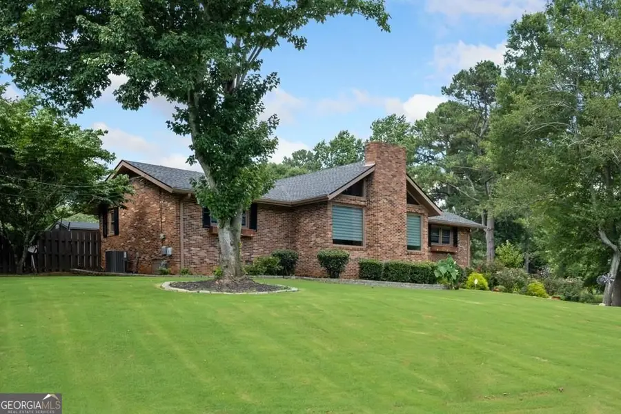 2816 Cardinal Lake Circle Nw, Duluth, GA 30096 - Image #2