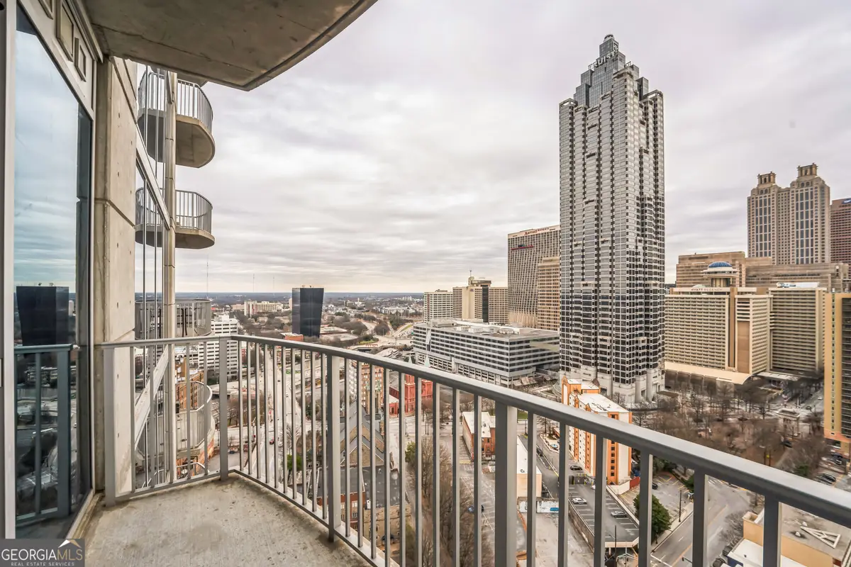 400 W Peachtree Street Nw #2810, Atlanta, GA 30308 - Image #1