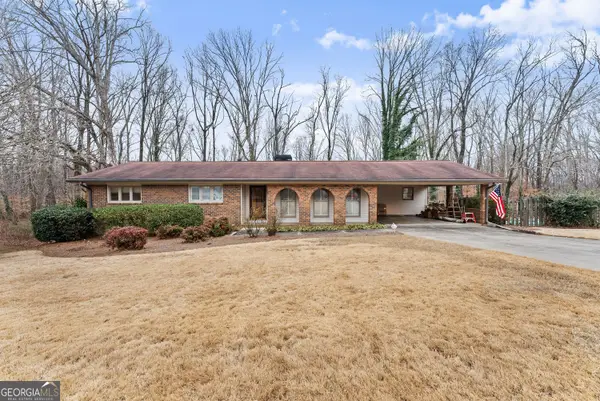 4225 Walnut Circle, Flowery Branch, GA 30542