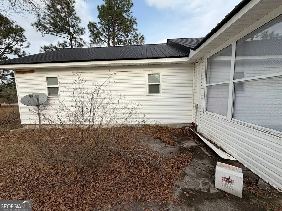 154 Atkinson Drive, Swainsboro, GA 30401 - Image #3