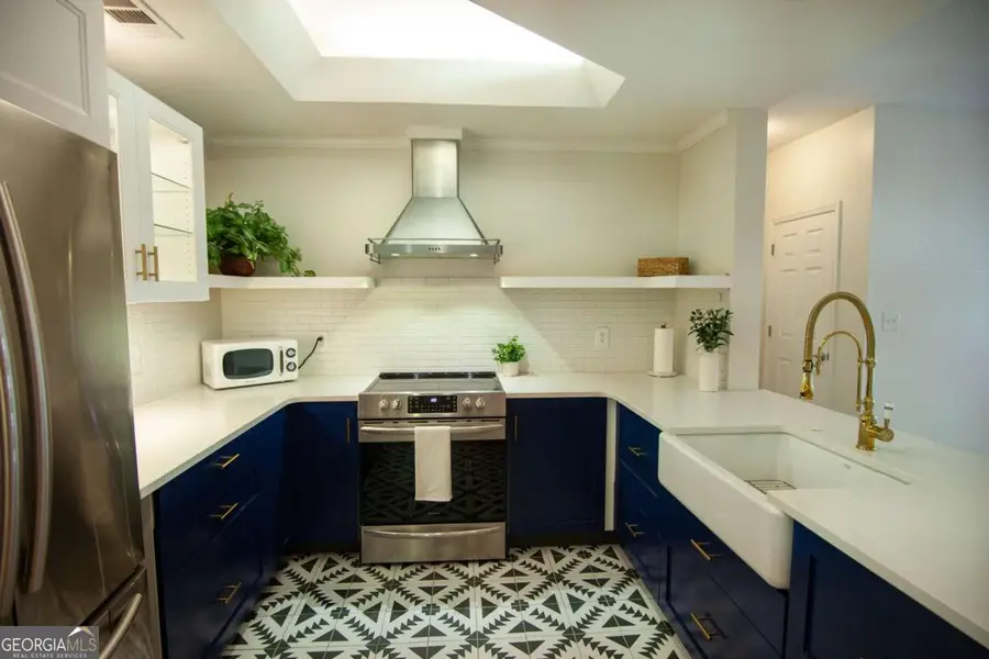 1025 Mcgill Park Avenue Ne, Atlanta, GA 30312 - Image #2