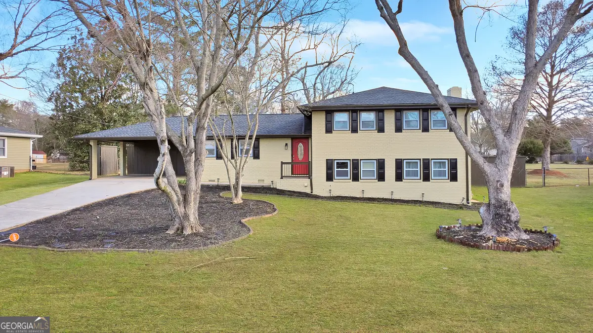 399 W Sandtown Road Sw, Marietta, GA 30064 - Image #1