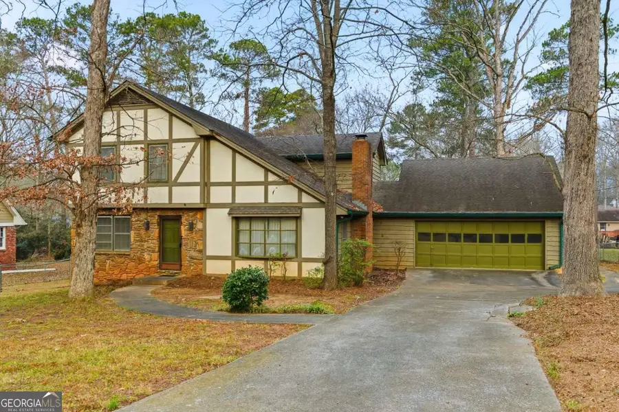 5249 Santee Street Sw, Stone Mountain, GA 30087 - Image #2