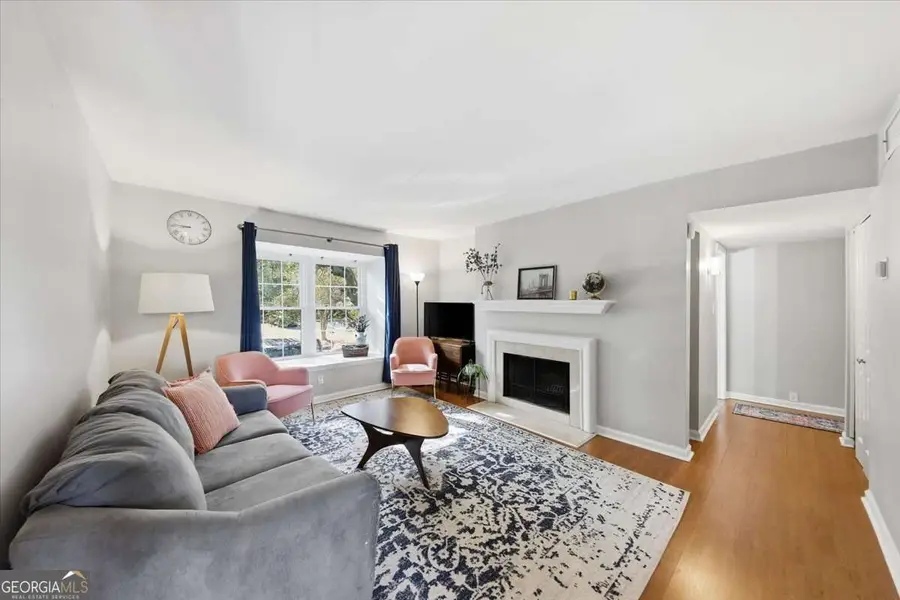 31 Cantey Place Nw, Atlanta, GA 30327 - Image #2