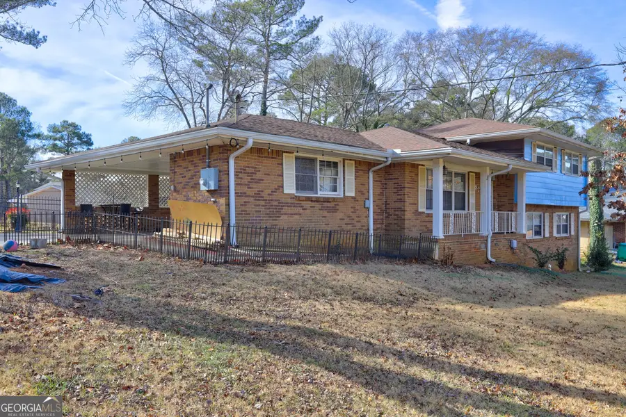 876 Belle Glade Drive, Stone Mountain, GA 30083 - Image #3