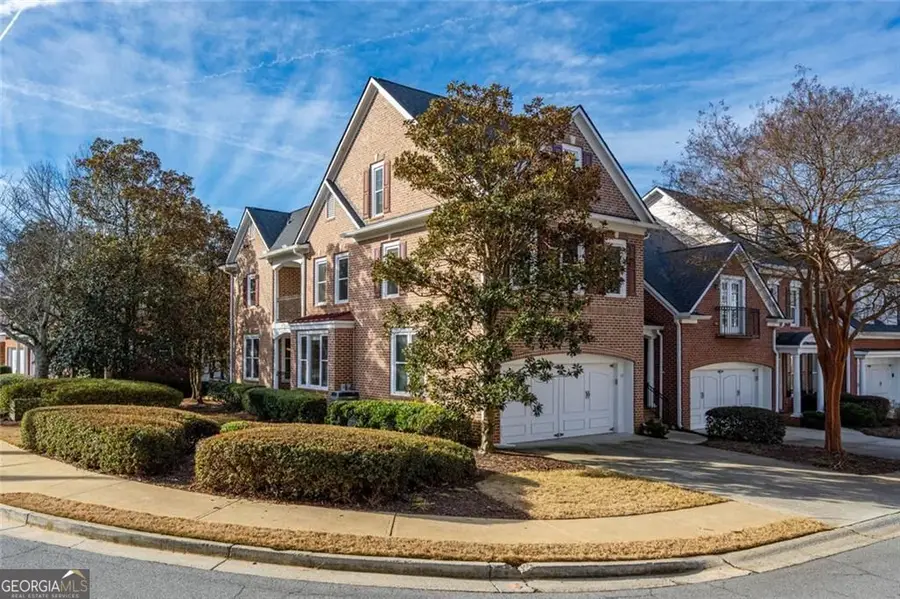 3512 Village Green Drive, Roswell, GA 30075 - Image #3