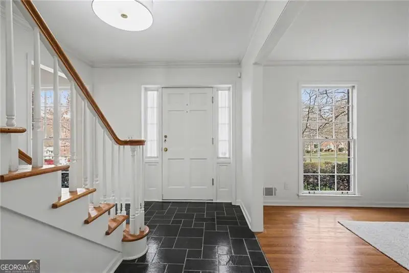 1679 Kellogg Springs Drive, Dunwoody, GA 30338 - Image #2