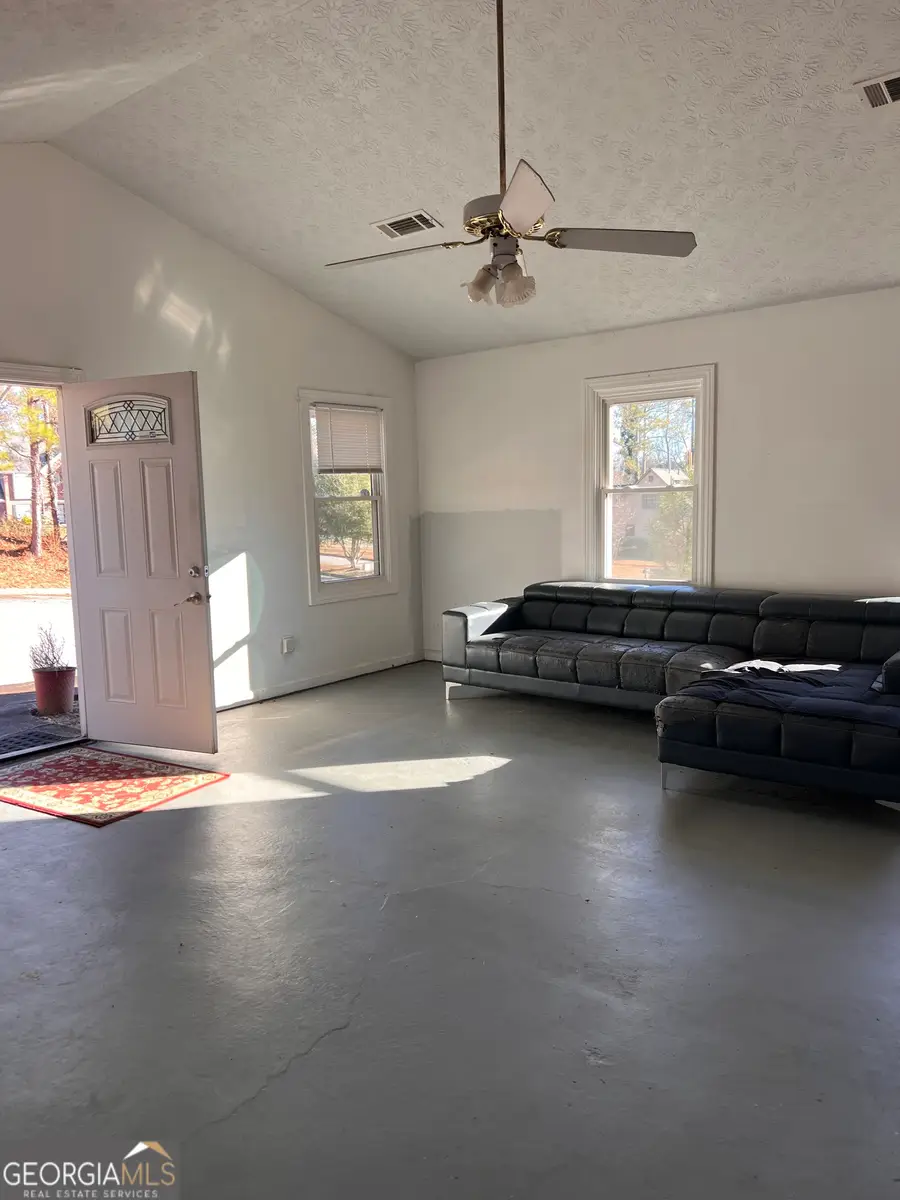 1401 Stone Bridge Lane Sw, Conyers, GA 30094 - Image #3