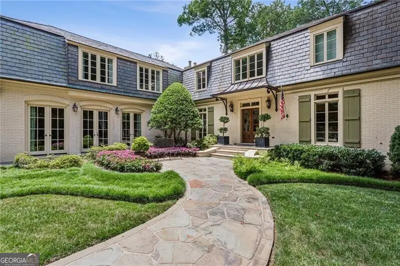 3302 W Andrews Drive Nw, Atlanta, GA 30305 - Image #1