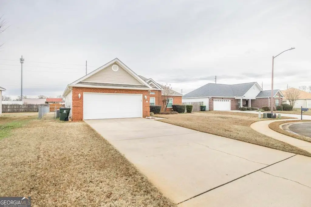 114 Chasen Court, Byron, GA 31008 - Image #1