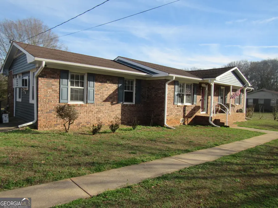 340 Floyd Street, Royston, GA 30662 - Image #2