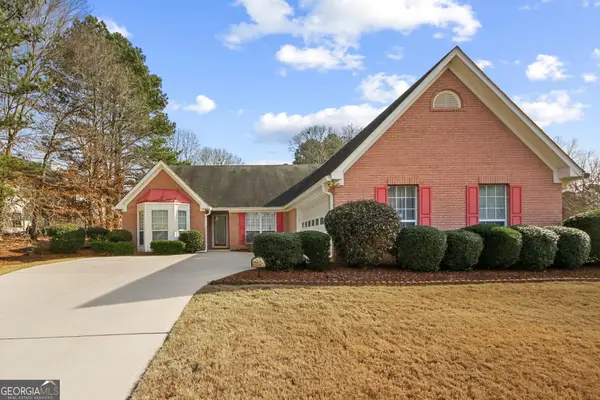 6236 Rock Port Drive, Flowery Branch, GA 30542